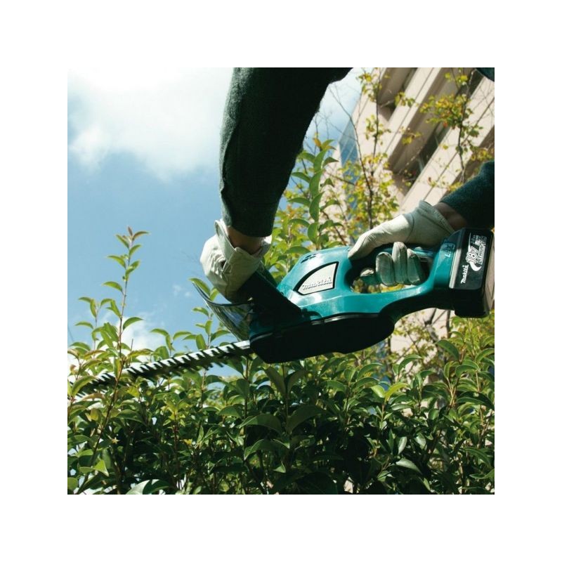 DUH483Z13C MAKITA Masina de tuns gard viu 48 cm cu un acum. 18V 3Ah