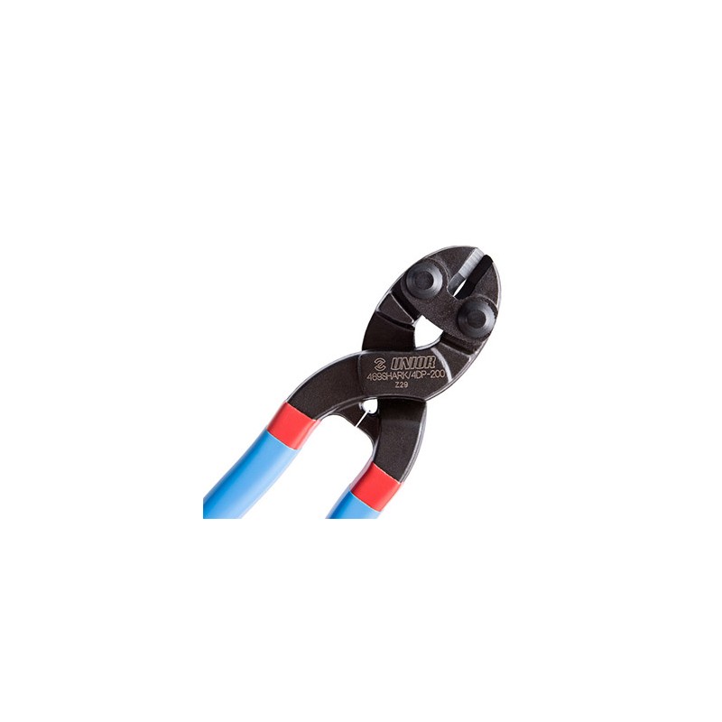 627646 UNIOR Set 6 clesti Boltshark cu canelura in display de carton