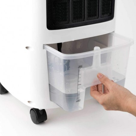 BXAC7E Black&Decker Racitor de aer portabil 65W