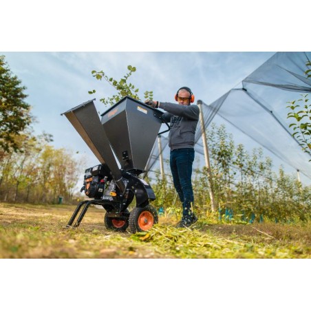 046524 VILLAGER Tocator VPC 250 S, cu motor de 4.1kW, 12x76mm