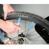 624143 UNIOR Set 2 leviere verde pentru anvelope bicicleta.