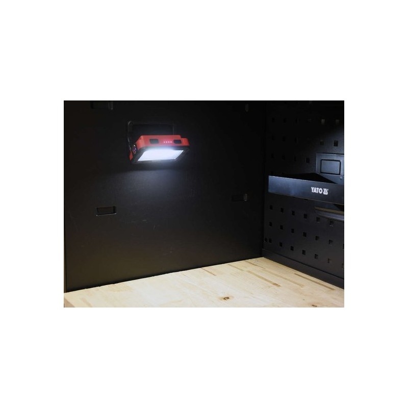 YT-81819 YATO Proiector portabil COB LED 5W, 300LM