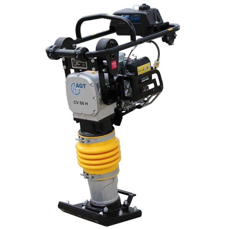 PFCV82HR AGT Mai compactor CV82 HR cu motor HONDA GXR 120, 4 CP