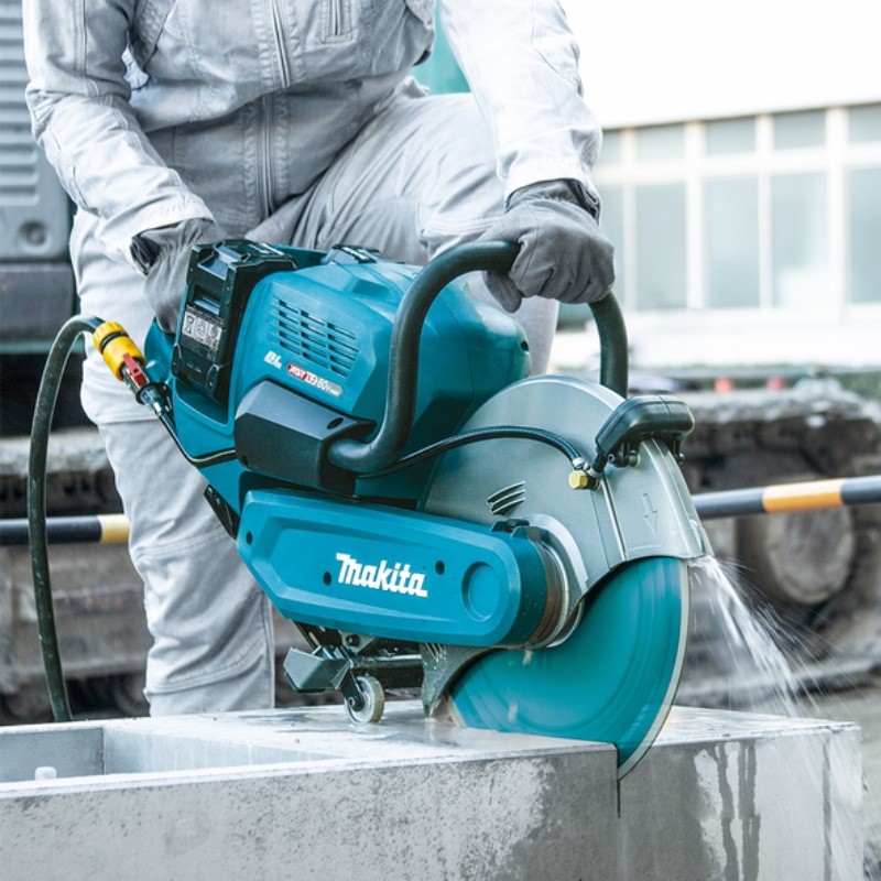 CE001GZ01 Makita Debitator 350mm, compatibil cu 2 acumulatori LXT 40V