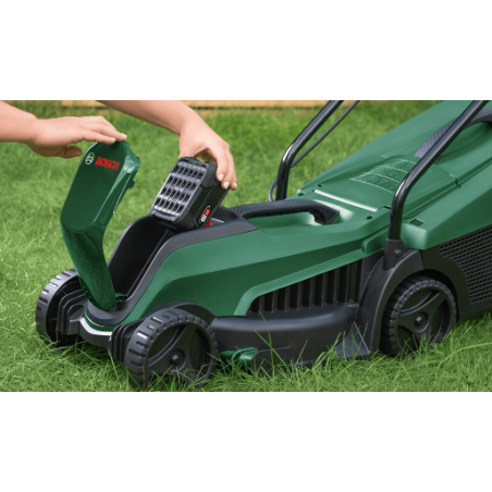 BOSCH EasyMower 32-200 Masina de tuns iarba 32 cm cu Li-Ion 18V, 4.0Ah