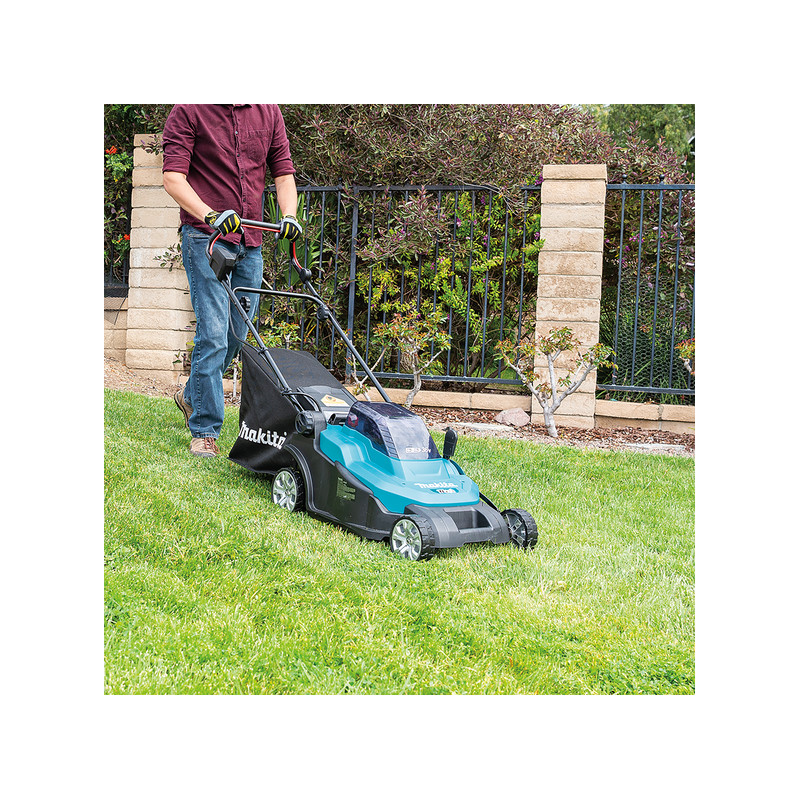 MAKITA Masina de tuns gazon cu 2 acumulatori LXT Li-Ion 18V 5Ah, 43 cm