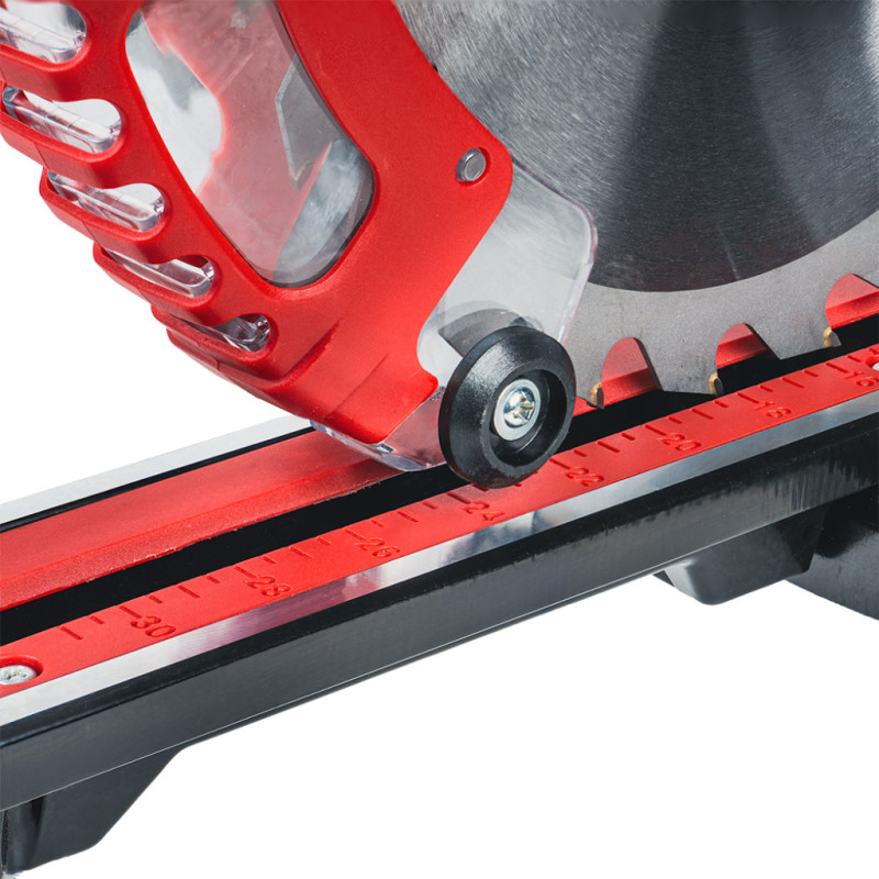 RAIDER RD-MS08 Ferastrau circular,diametru 210x30mm,putere 1.7kW,laser