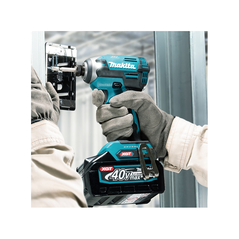 MAKITA Masina insurubat cu impact compatibila Li-Ion XGT 40Vmax, 210Nm