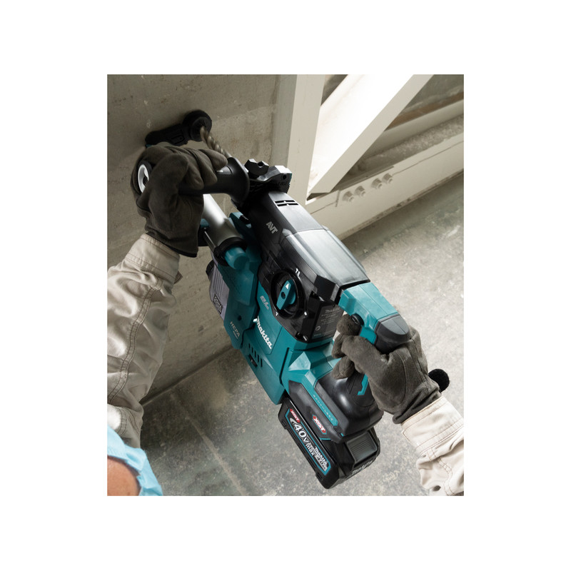 MAKITA Ciocan rotopercutor SDS-PLUS cu 2xLi-Ion XGT 40Vmax 4 Ah, 3.9 J