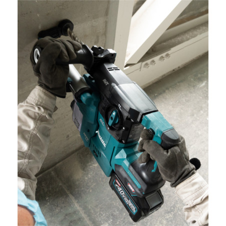 MAKITA Ciocan rotopercutor SDS-PLUS cu 2xLi-Ion XGT 40Vmax 4 Ah, 3.9 J