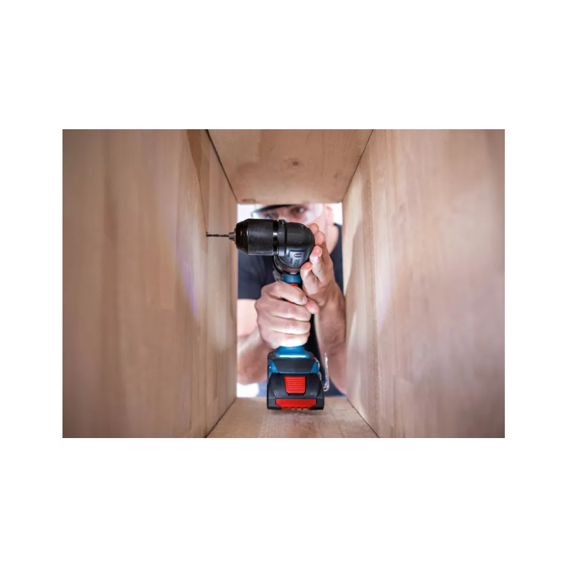 BOSCH Bormasina compatibila cu Li-Ion 18V, mandrina 13 mm, L-BOXX 136