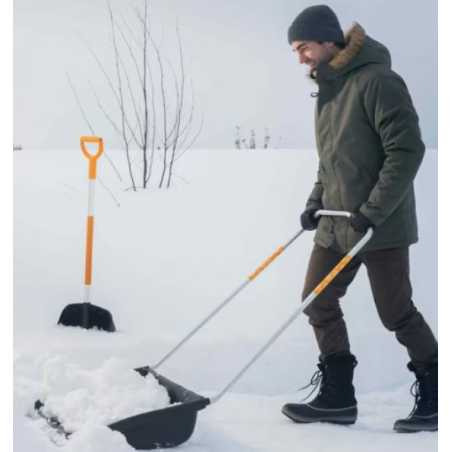 1003470 FISKARS Lopata (impingator) zapada tip sanie SnowXpert