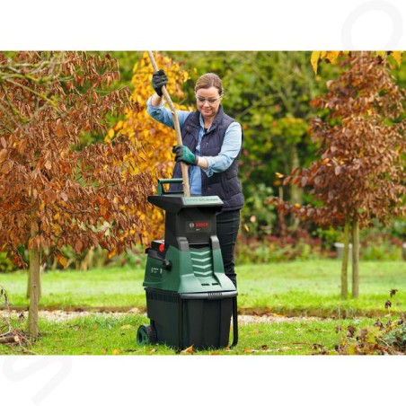 BOSCH AXT 25 D Tocator crengi si resturi vegetale 2500 W, 40 mm,  53 l