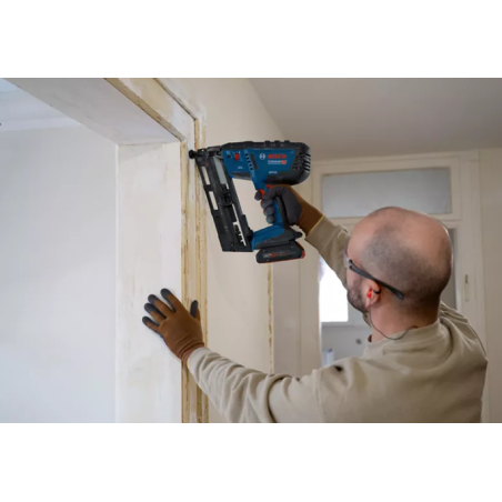 BOSCH GNH 18V-64-2 M Pistol pentru cuie compatibil cu Li-Ion 18V