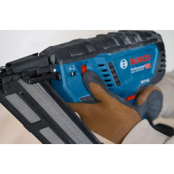 BOSCH Pistol pentru cuie compatibil cu Li-Ion 18 V cu L-BOXX 238