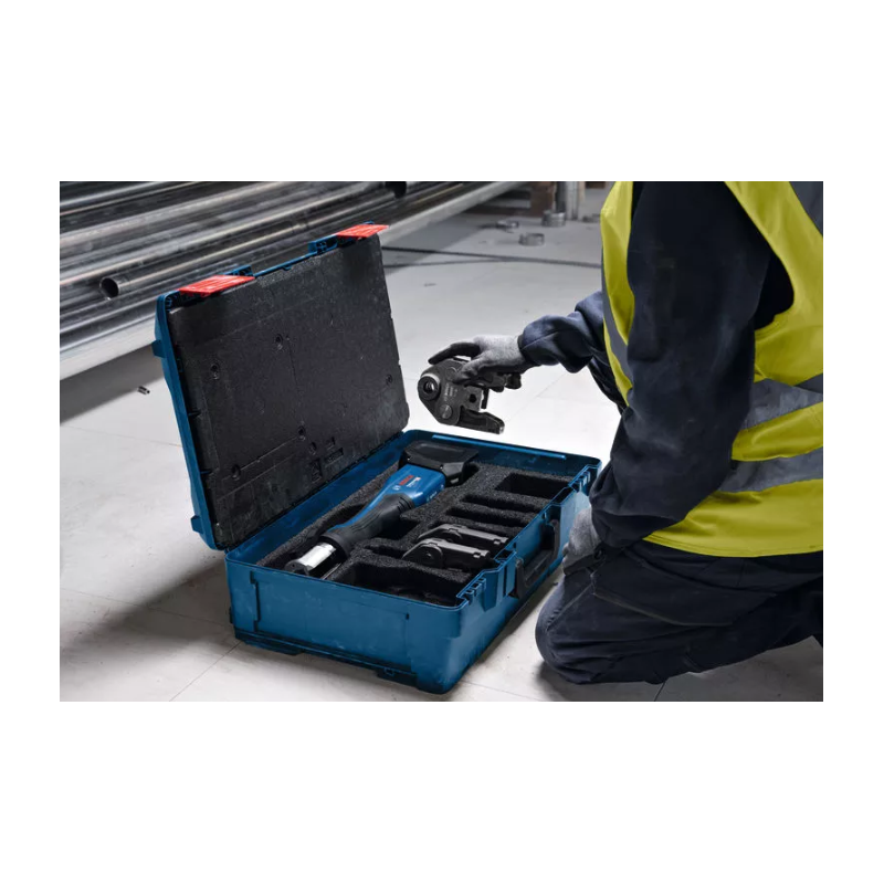 BOSCH GPT 18V-32 Masina de presare compatibila cu acumulator Li-Ion GBA/ProCore 18V, forta presare 32 kN