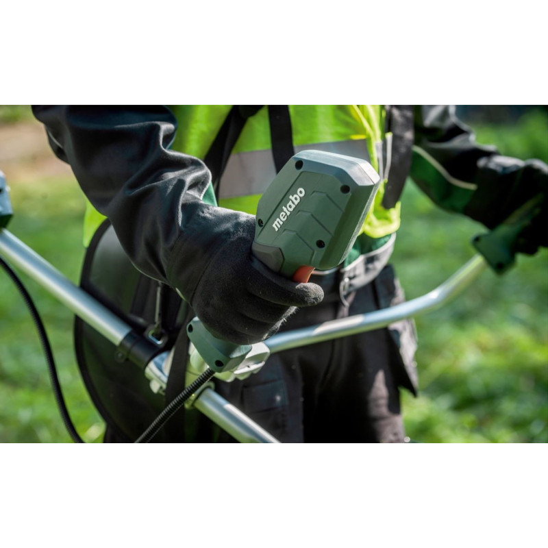 METABO FSB 36-18 LTX BL40 Trimmer compatibil cu acumulator Li-Po/LiHD 2x18V, 400 mm