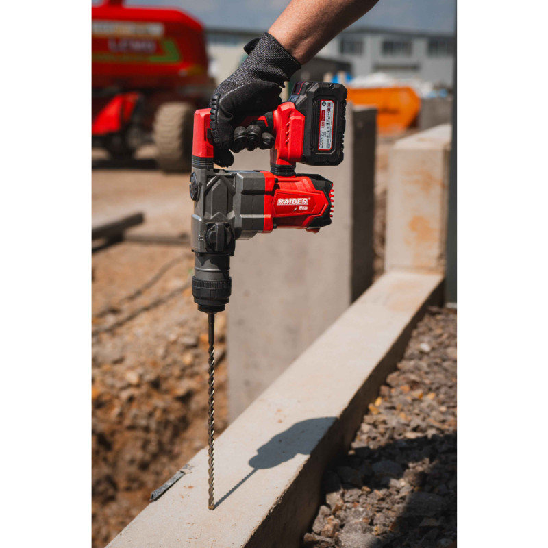 030192 RAIDER RDP-YBRH20 Ciocan rotopercutor compatibil cu acumulator Li-Ion 20V, SDS+, 3J