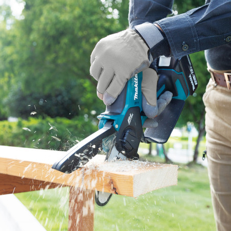 DUC101SF MAKITA Mini-fierastrau cu lant, Li-Ion LXT 18 V, 3.0Ah, 10 cm