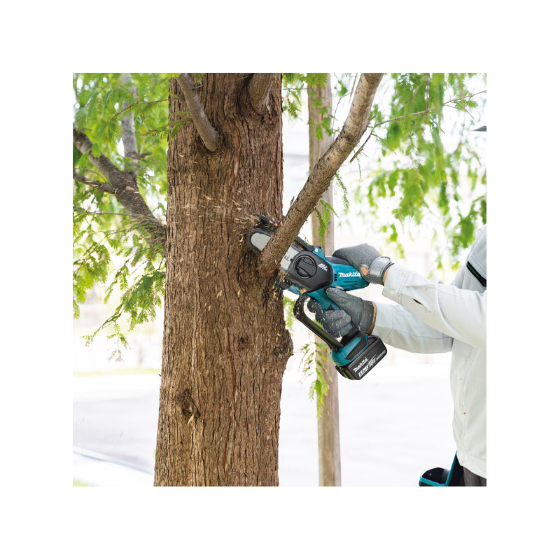 DUC101SF MAKITA Mini-fierastrau cu lant, Li-Ion LXT 18 V, 3.0Ah, 10 cm