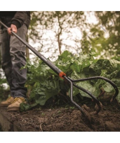 1016034 FISKARS Cultivator gama Solid