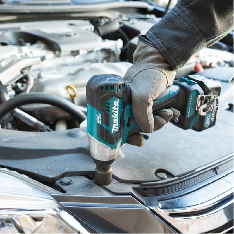 MAKITA TW161DZ Cheie impact 160 Nm 1/2 comp cu acumulatori Li-Ion 12V