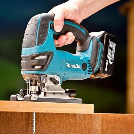 Fierastrau vertical cu acumulatori 18V 3.0Ah MAKITA DJV140RFE