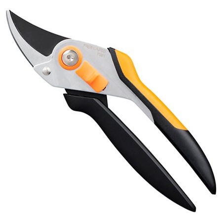 1057163 FISKARS Foarfeca de gradina bypass, metalica Solid P331