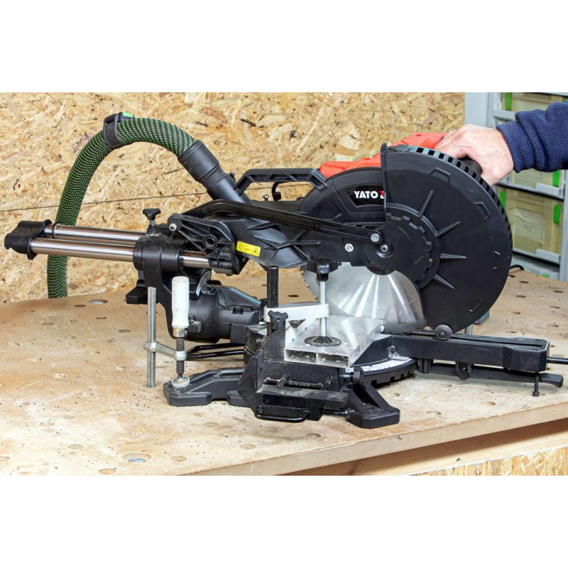 YT-82174 YATO Fierastrau circular de banc lemn 1800W disc 255x25.4