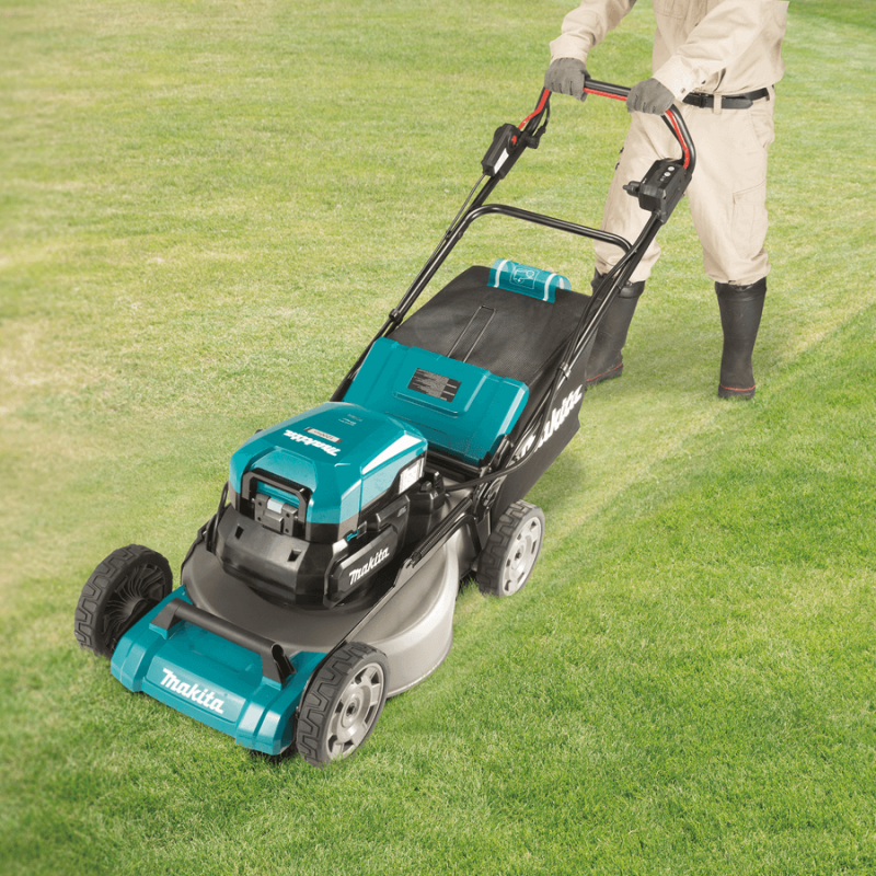LM001CZ MAKITA Masina de tuns gazon 53 cm fara acumulatori tip rucsac